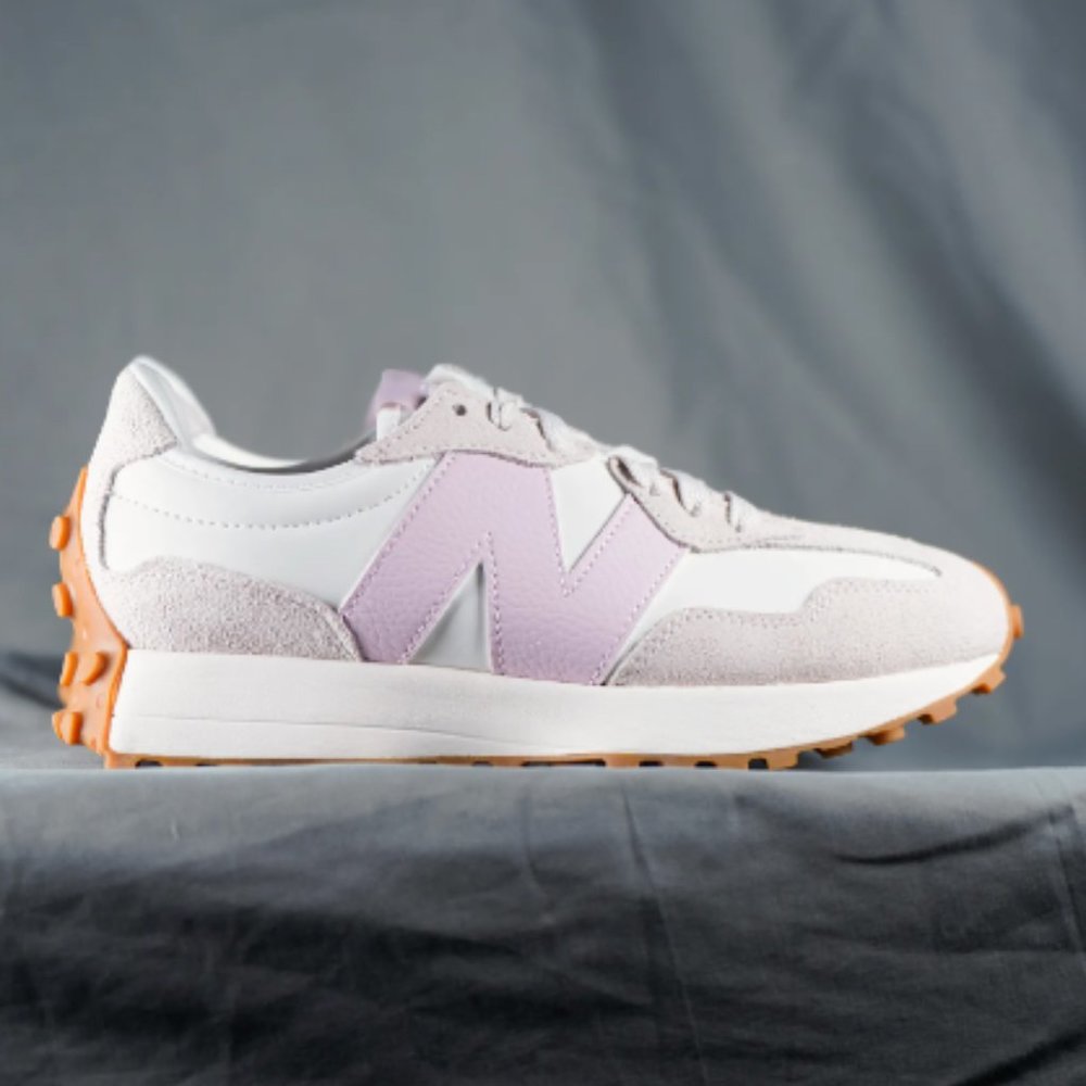 New Balance 327 Womens Sneakers Shoes Moonbeam & December sky various size 6 - Picture 11 of 16